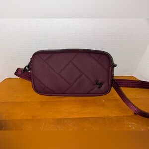 LUG - Coupe XL Matte Luxe VL Crossbody Bag in Wine